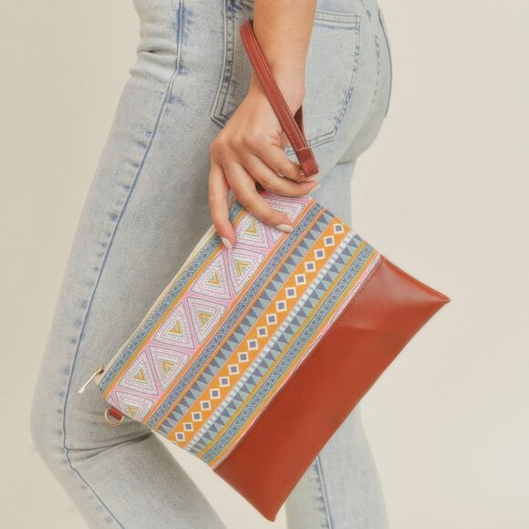Aztec Crossbody & Wristlet Bag - Picture 2 of 4